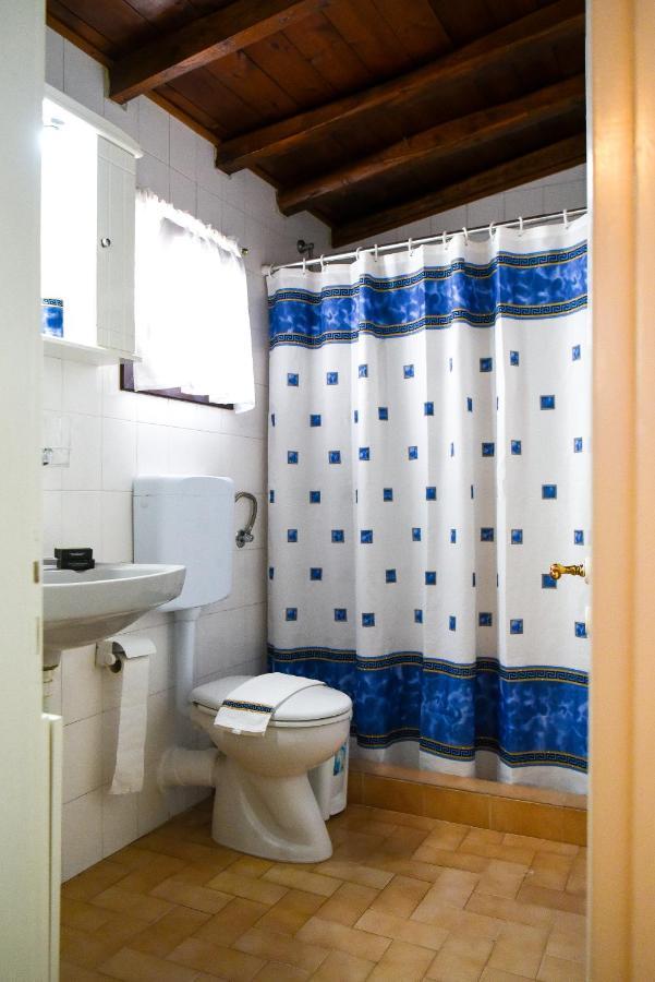 Blue Nest Apartment Skiathos Town Exterior photo